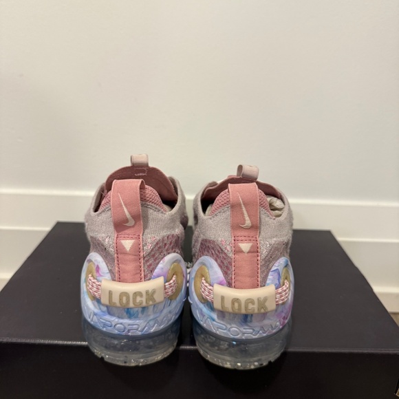 Nike Vapormax Flyease - Picture 4 of 4